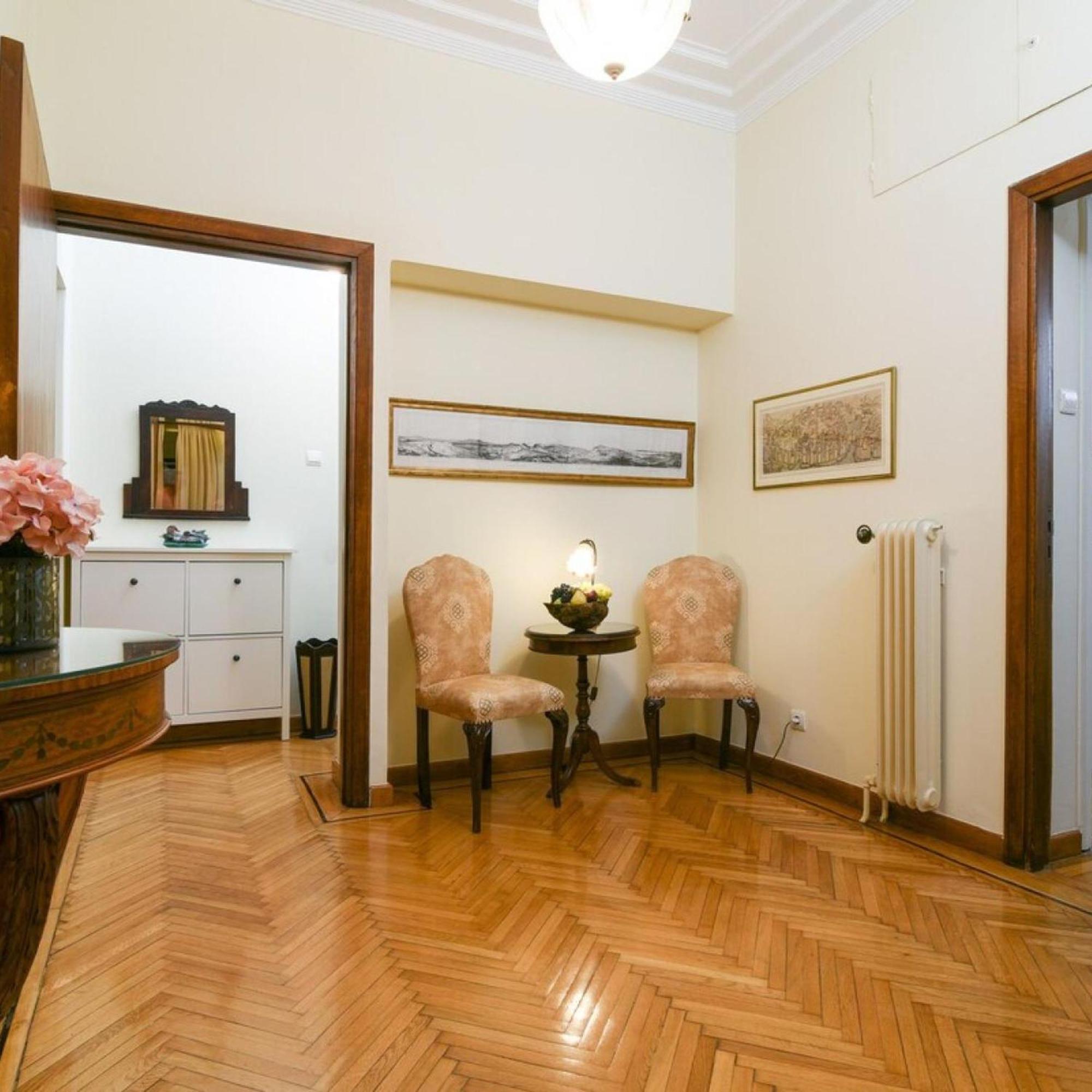 Classy Apartment In The Heart Of Atina Dış mekan fotoğraf